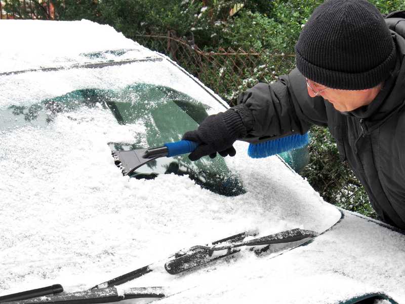 Zaštita za vjetrobransko staklo automobila